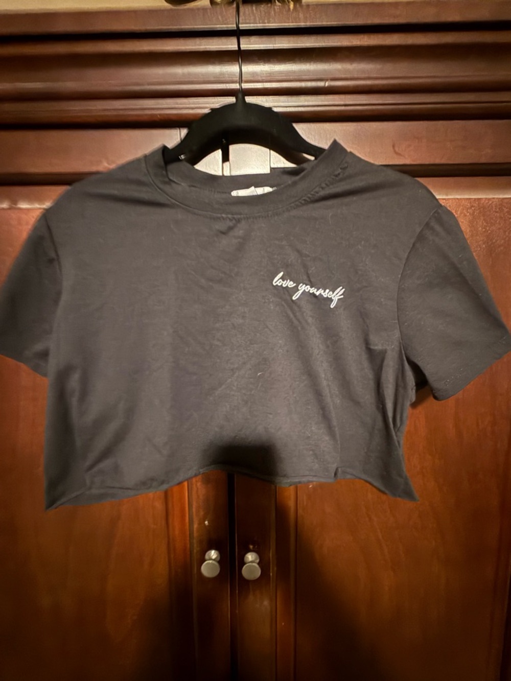 Love Yourself Black Cropped Short Sleeve Tee size M